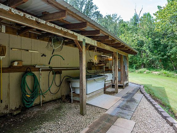 5th image of 1571 Indian Woods Dr