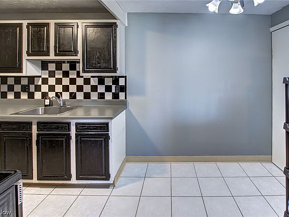 5th image of 9741 Sunrise Blvd Unit M20