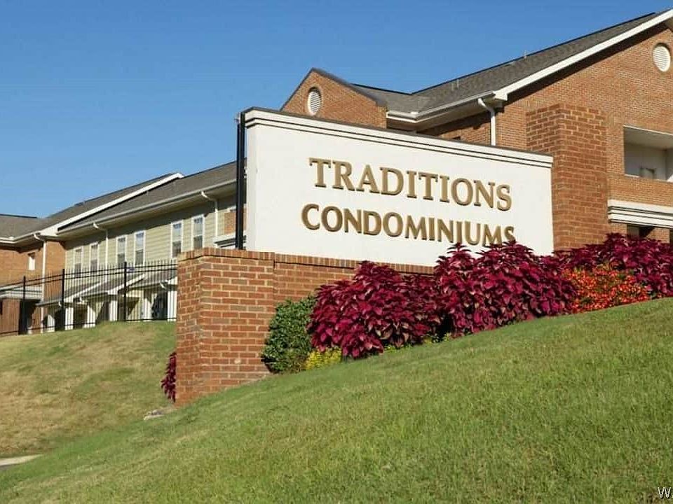 1st image of 3218 Veterans Memorial Pkwy APT 3211