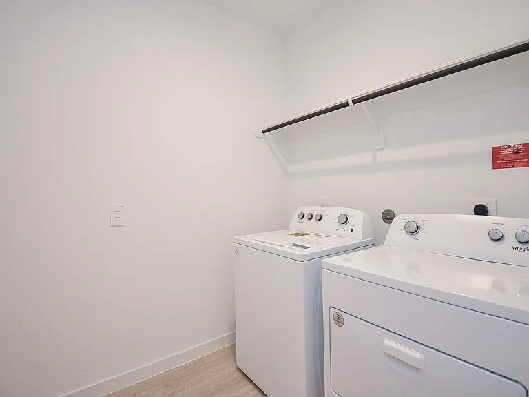 4218 Berwick Park Ln — Photo 29