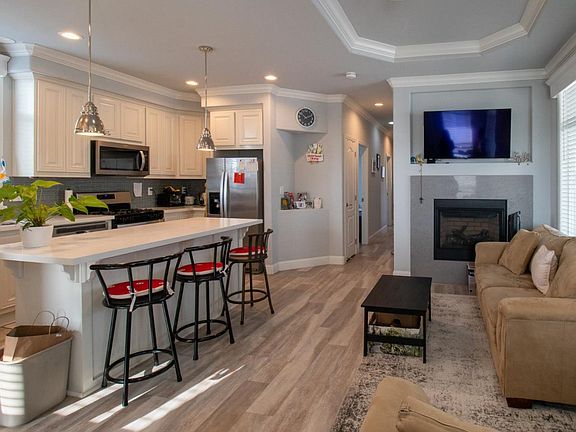 5th image of 60 Wilson Way #55