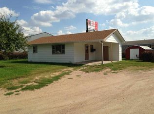 407 W 3rd St, Axtell, NE 68924