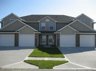 9012 SW Macintosh Dr, Blue Springs, MO 64064
