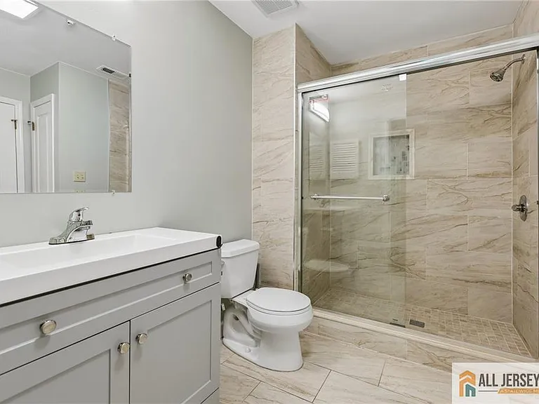 624 Brickhouse Rd — Photo 31