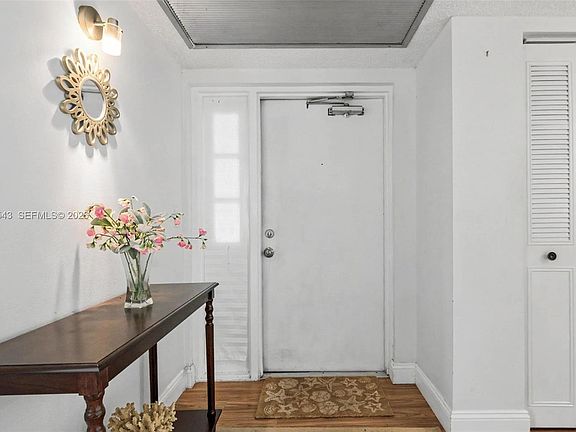 3rd image of 9340 Lagoon Pl APT 110