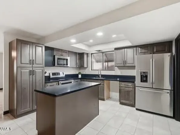 5147 W EARLL Drive, Phoenix, AZ 85031