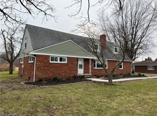 3384 E Center St, Conneaut, OH 44030