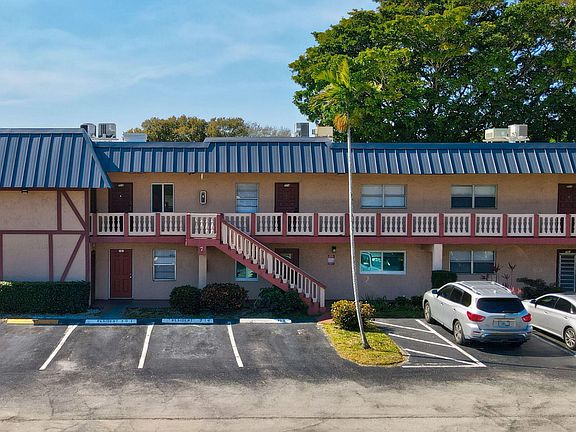 5th image of 9374 SW Sw 3rd Street Street #714