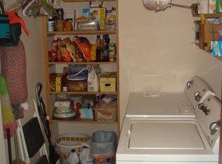 4425 Woodway Dr, Fort Wayne, IN 46835