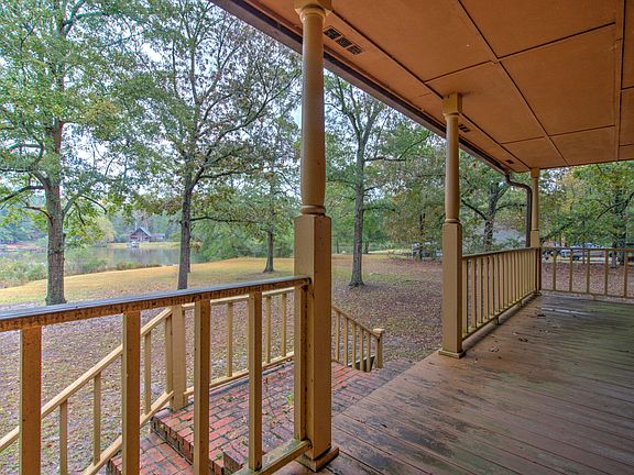 5th image of 3644 Lake Marston Dr