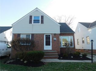 4082 Hinsdale Rd, South Euclid, OH 44121