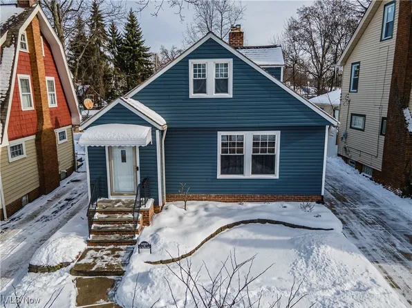 2333 S Taylor Rd, Cleveland Heights, OH 44118