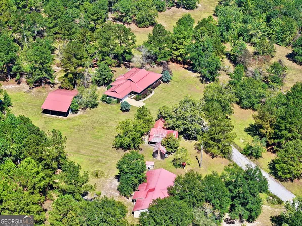 241 Foskey Cemetery Rd, Adrian, GA 31002