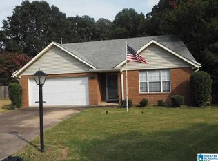 1121 Hale Cir, Birmingham, AL 35215