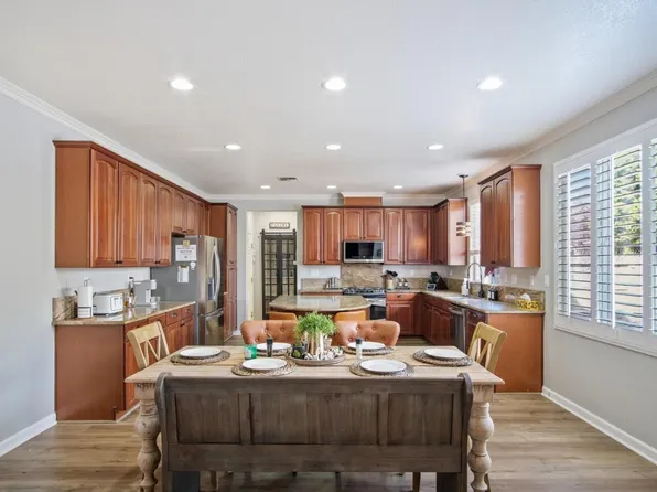 1429 Henley Pkwy, Patterson, CA 95363