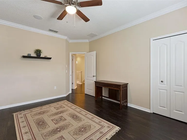 9194 Shepton St — Photo 30