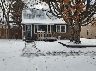 719 Grand Ave, Loves Park, IL 61111