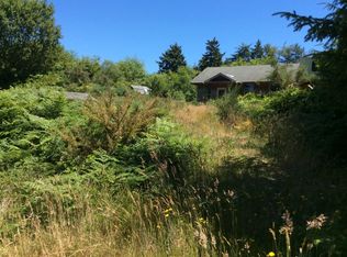 32600 Q Ln, Ocean Park, WA 98640