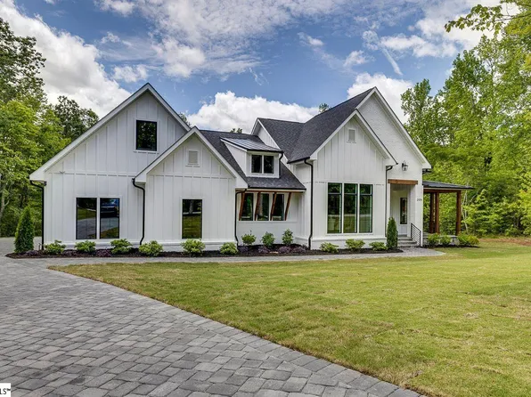 205 Fairview Dr, Greenville, SC 29609