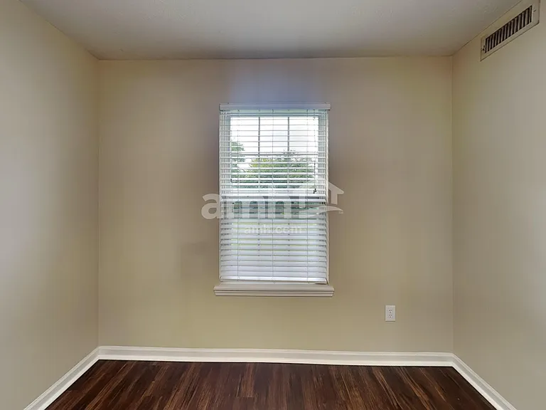 13943 Wakefield Pl — Photo 4