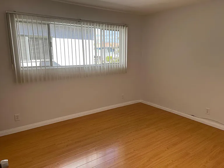 3741 Vinton Ave #5 — Photo 16