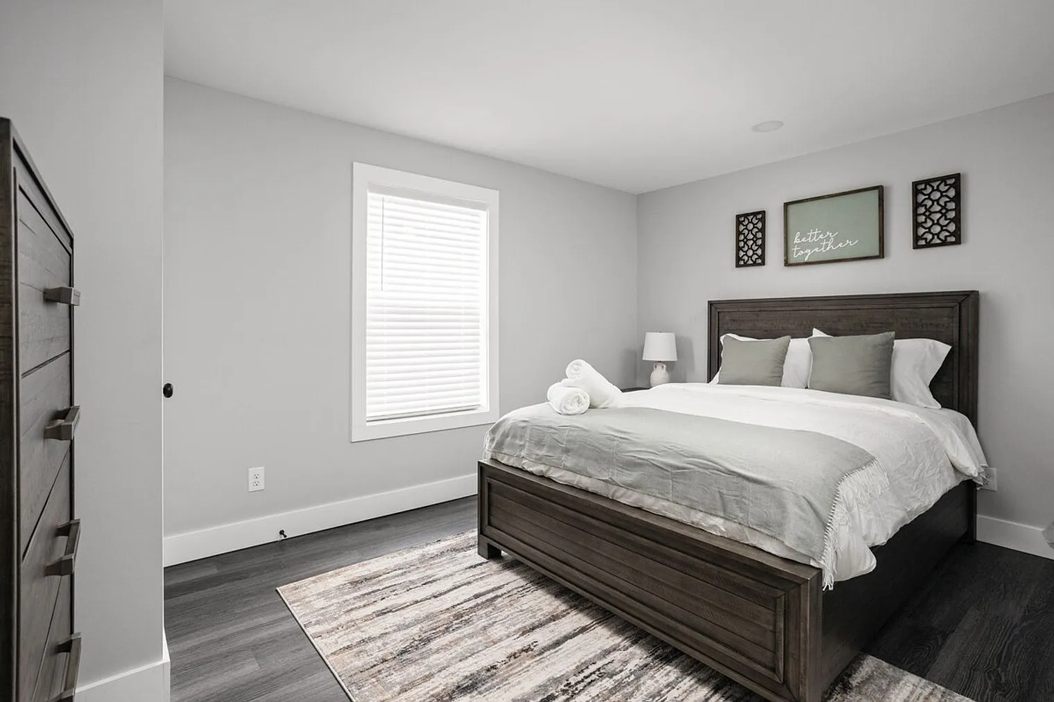 3 bed, 2.0 bath, $3,259 — Photo 4