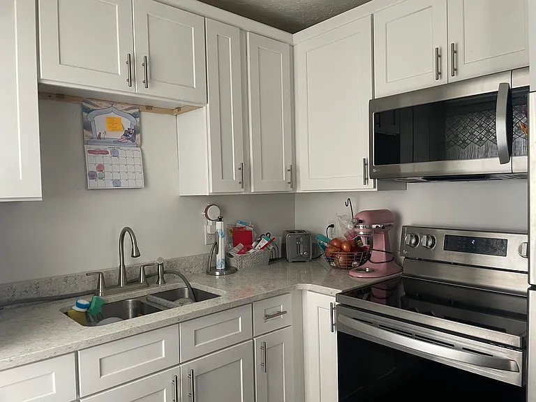 523 W Cedar St #A — Photo 3