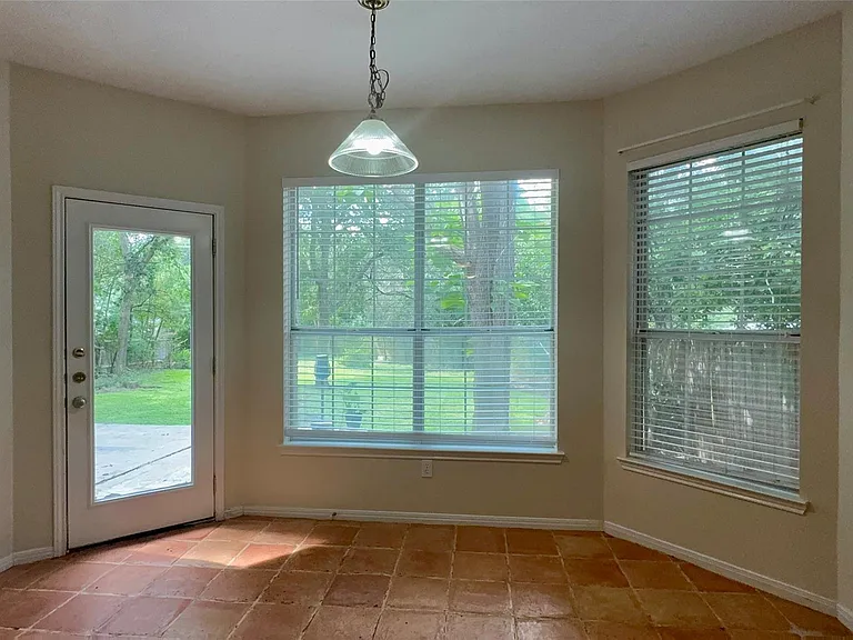 10813 Redmond Rd — Photo 9
