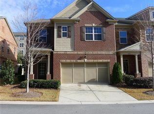 5575 High Point Rd, Sandy Springs, GA 30342