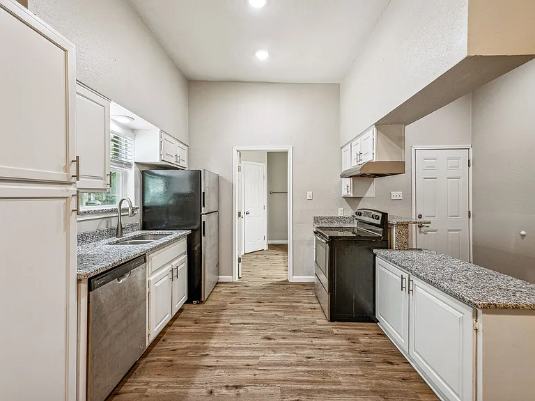 778 N Belknap St #101 — Photo 7