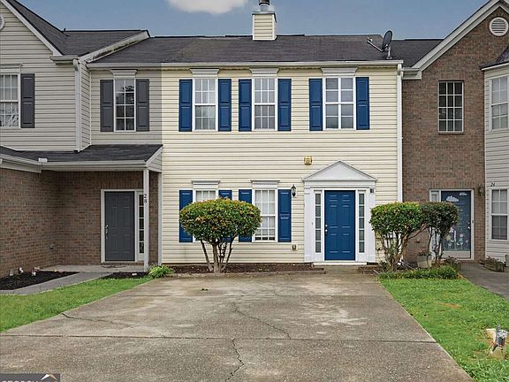 2nd image of 26 Hampton Dr