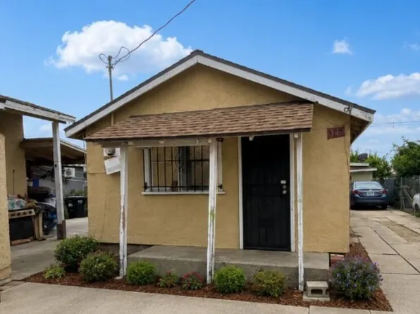 828 E 6th St, Pomona, CA 91766