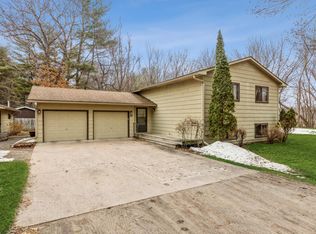 438 Elm Rd, Wyoming, MN 55092