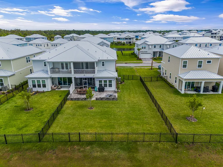 405 Rum Runner Way St — Photo 11