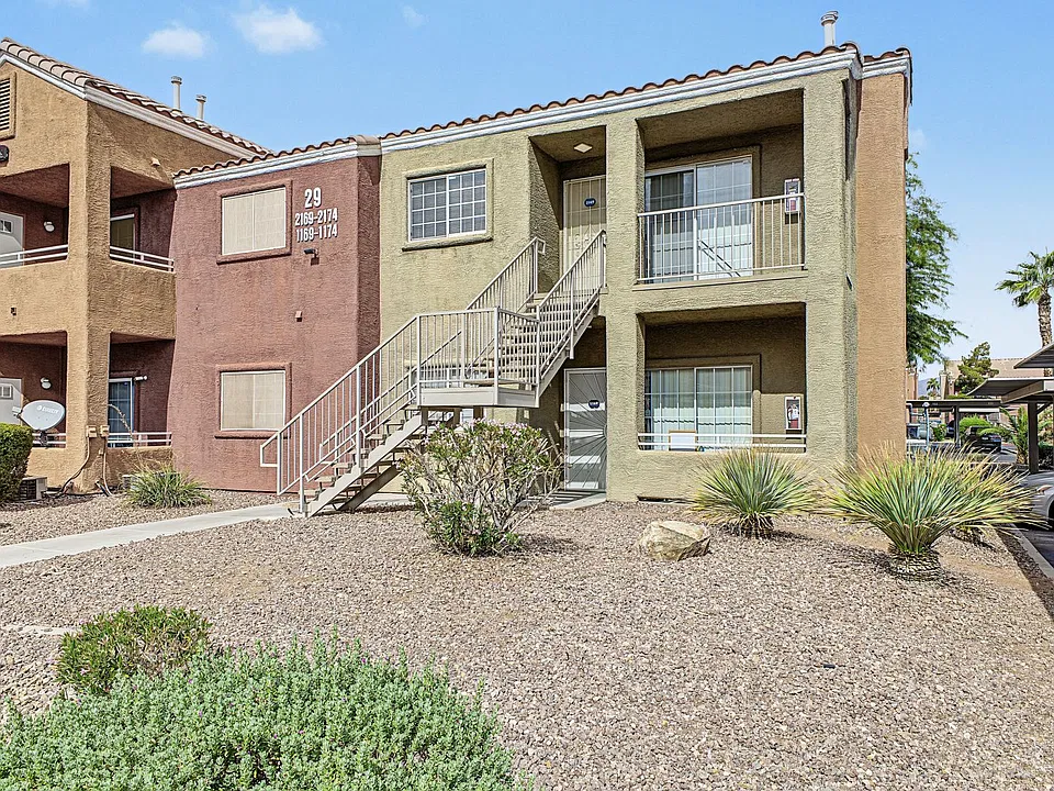 4730 E Craig Rd #29
