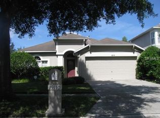 19110 Chemille Dr, Lutz, FL 33558