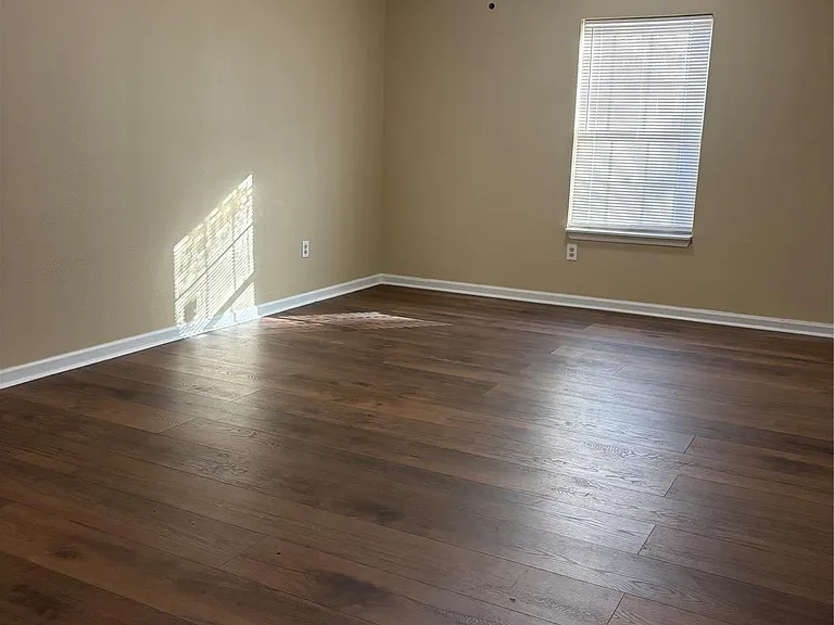 6820 Petre Dr — Photo 22
