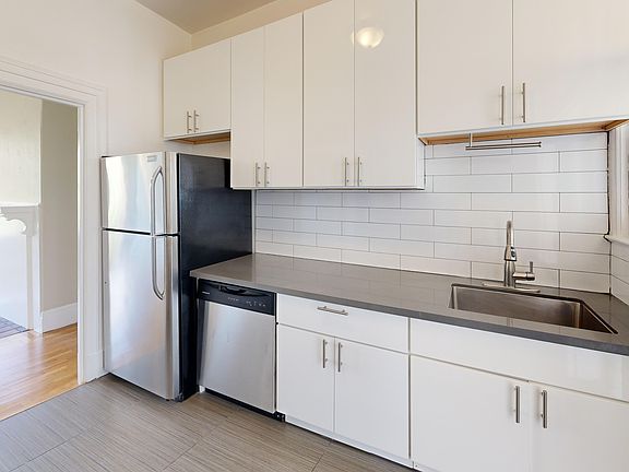 3rd image of 1340 Taylor St #5117590