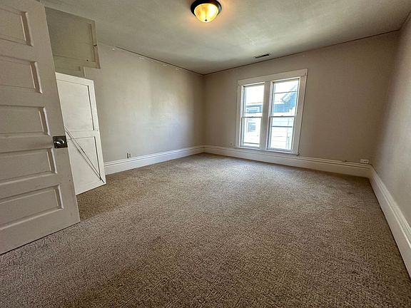 4th image of 1423 2nd Ave N #2