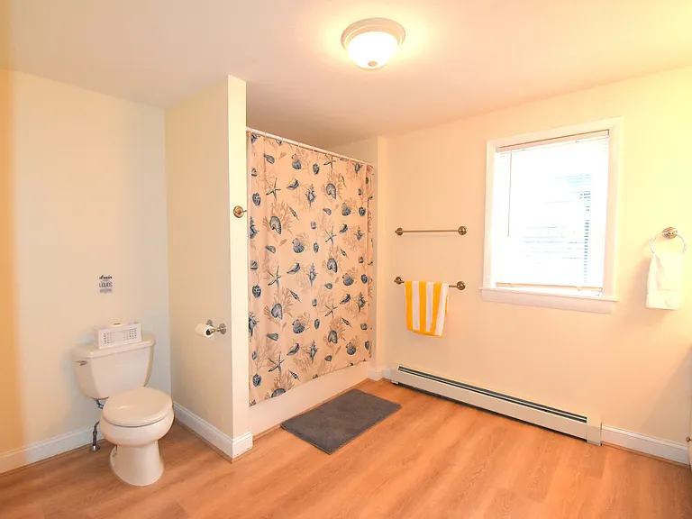 628 Park Ave #1 — Photo 9