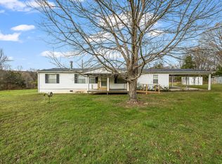 337 Twin Oaks Rd, Livingston, TN 38570