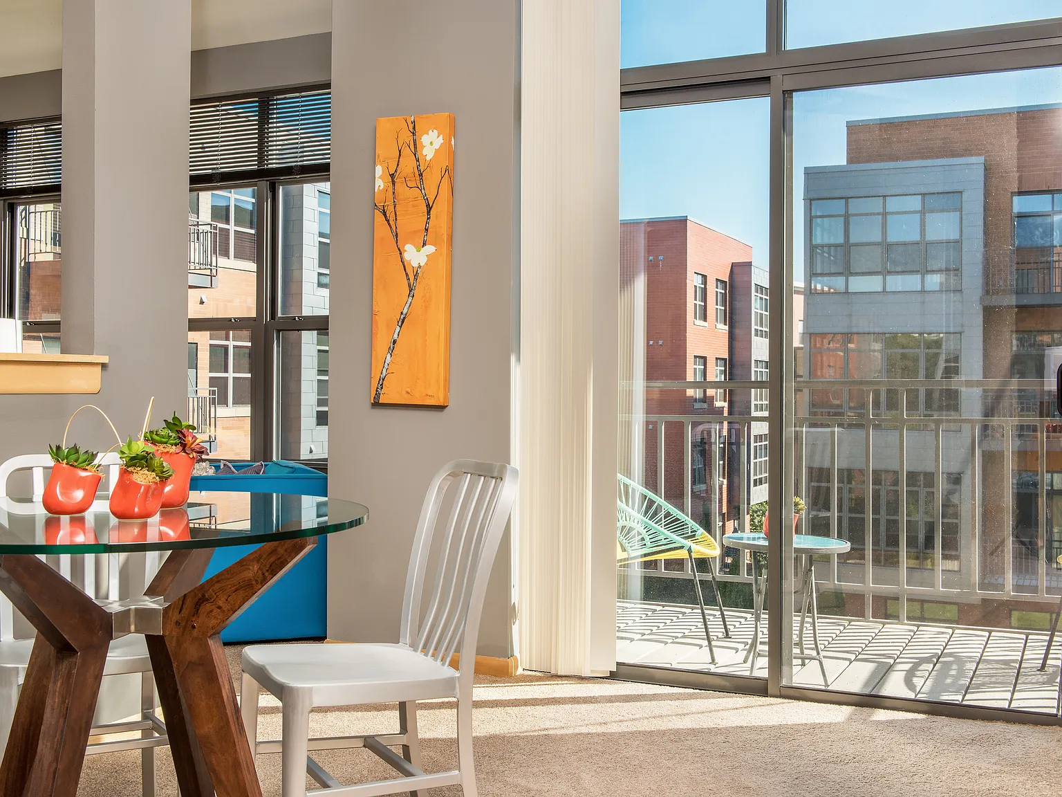 Gaslight & Corcoran Lofts — Photo 3