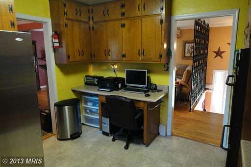 5th image of 45582 Camelot Ct