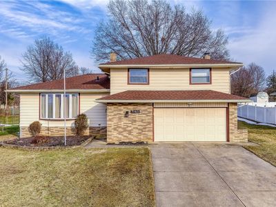 7163 Lee Dr, Parma, OH, 44134