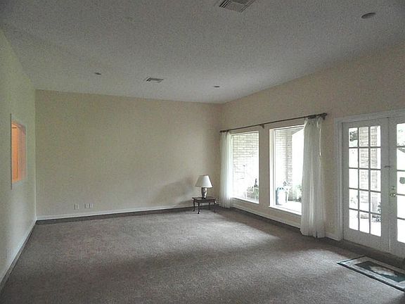 Another family room view
