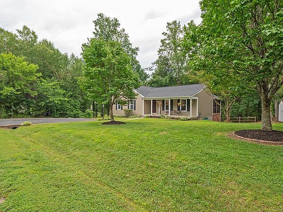 3rd image of 6239 Betron Way