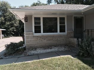 2930 N Cotner Blvd, Lincoln, NE 68507