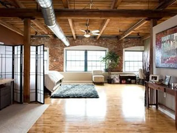 210 Broadway #A404, Everett, MA 02149