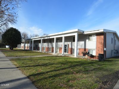 2212 12th Ave N, Grand Forks, ND, 58203
