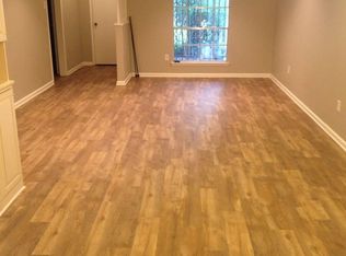 4757 Fieldcrest Dr, Fort Worth, TX 76109